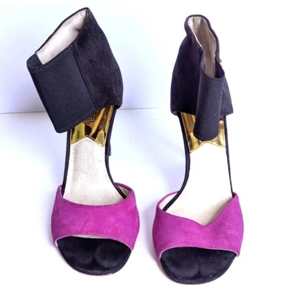 Michael Kors Sivian Bootie Suede Pomegranate Stiletto 4.5” Heels Size 8 M - Picture 6 of 11